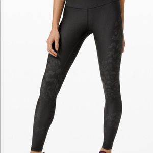 Lululemon leggings 28”